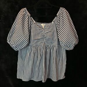 Boho/ Rockabilly Black & White Plaid Top, Puff Sleeve, smocked back size…